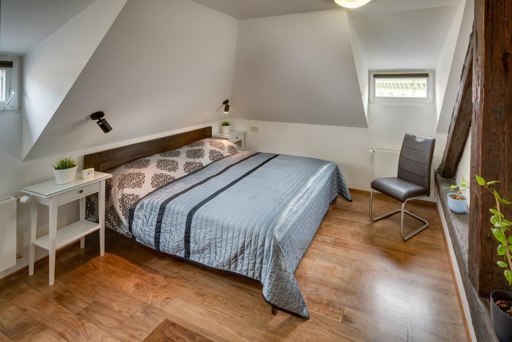Apartment Michalska - Old Town Prag